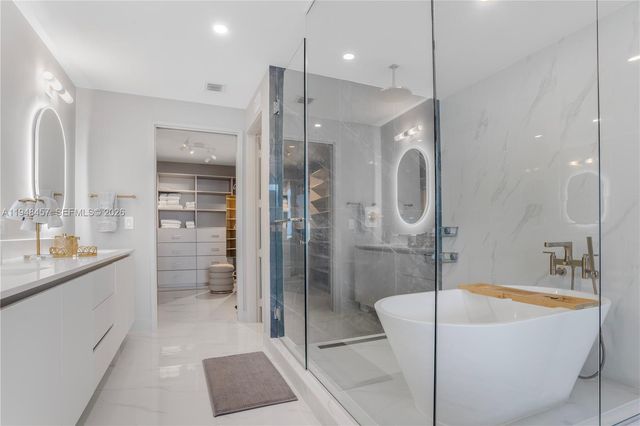 700 NE 24th Street 901, Miami, FL 33137