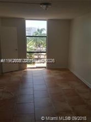 13499 Biscayne Blvd 506, North Miami, FL 33181