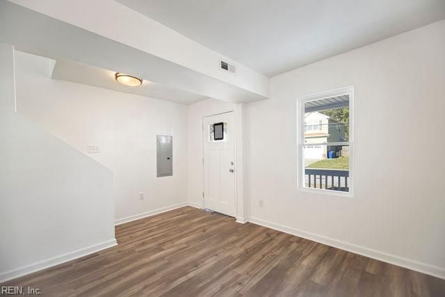 423 Pine AVE, Newport News, VA 23607