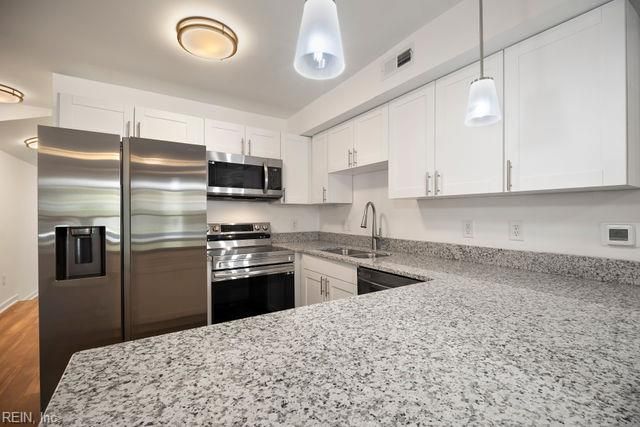 423 Pine AVE, Newport News, VA 23607