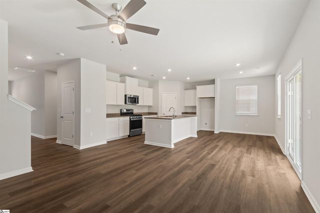 128 Old Furnace Road, Boiling Springs, SC 29316