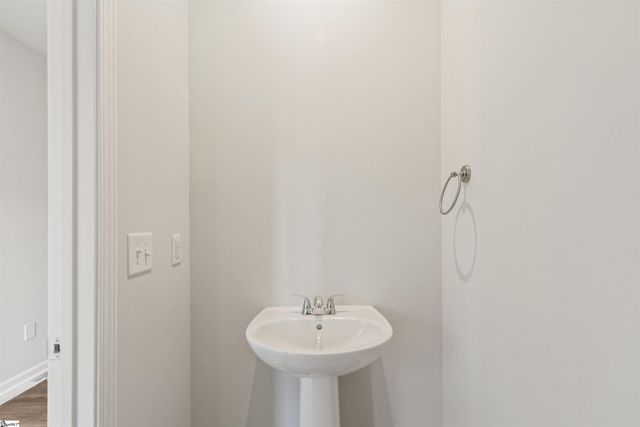 128 Old Furnace Road, Boiling Springs, SC 29316