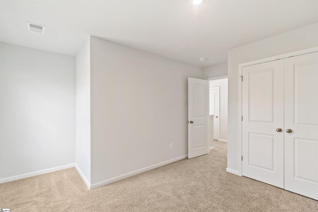 128 Old Furnace Road, Boiling Springs, SC 29316