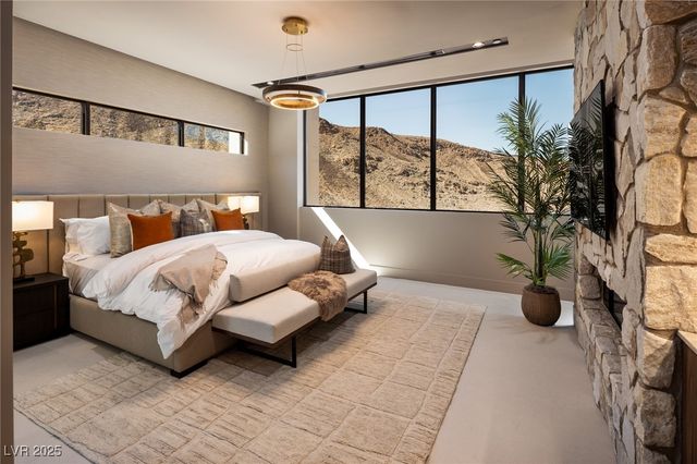 2 Kaya Canyon Way 16, Henderson, NV 89012