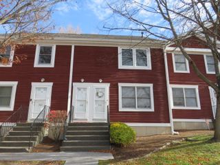 7 Dean Street 304, Danbury, CT 06810
