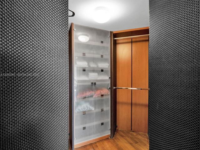 16699 Collins Avenue 1803, Sunny Isles Beach, FL 33160