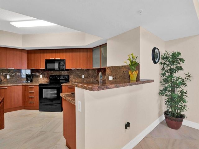 16699 Collins Avenue 1803, Sunny Isles Beach, FL 33160