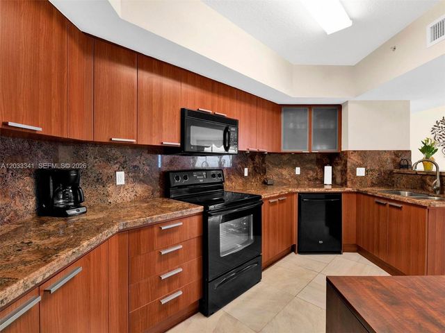16699 Collins Avenue 1803, Sunny Isles Beach, FL 33160