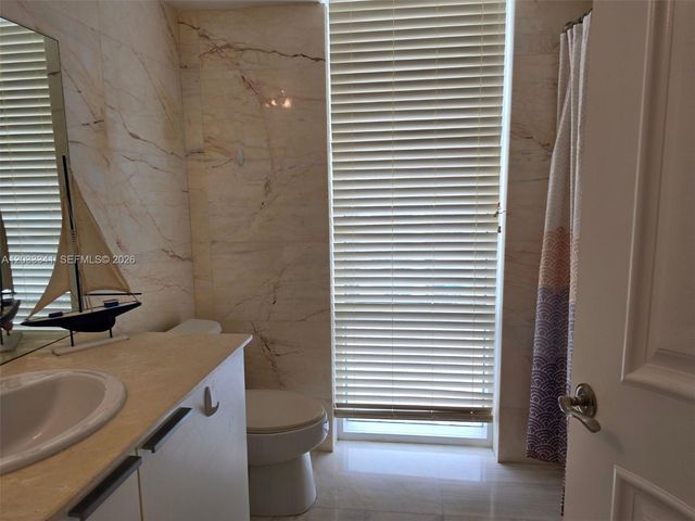 16699 Collins Avenue 1803, Sunny Isles Beach, FL 33160