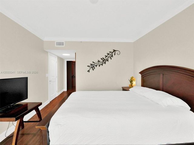 16699 Collins Avenue 1803, Sunny Isles Beach, FL 33160