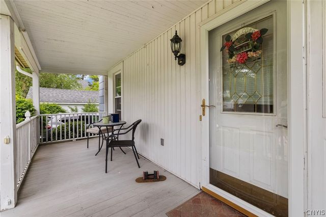 2 Scammell Avenue, Auburn, NY 13021