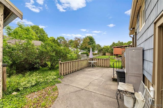 2 Scammell Avenue, Auburn, NY 13021