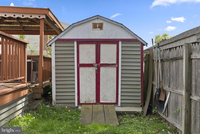 13 VILLAGE AVE, Marlton, NJ 08053