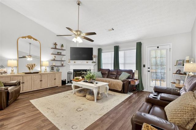 1207 Morgans Run, Monroe, GA 30656