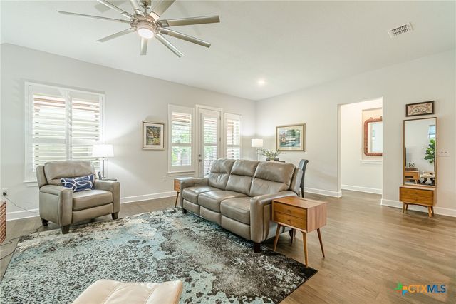 305 Dashing Sycamore Street, San Marcos, TX 78666