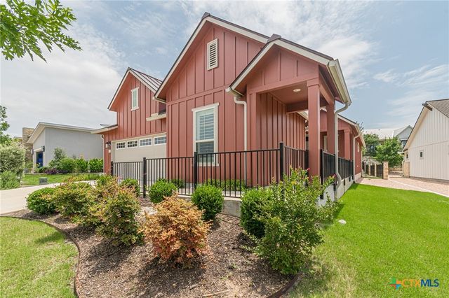 305 Dashing Sycamore Street, San Marcos, TX 78666