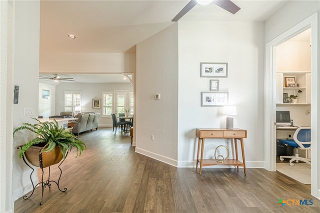 305 Dashing Sycamore Street, San Marcos, TX 78666