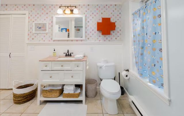 92 Atlantic - Cottage, Cohasset, MA 02025