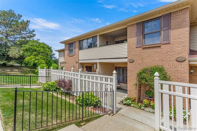19623 Northridge Drive, Northville, MI 48167