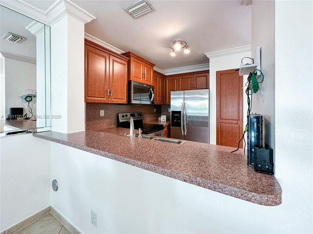 17272 SW 139th Ct, Miami, FL 33177