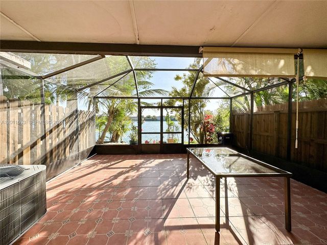 17272 SW 139th Ct, Miami, FL 33177