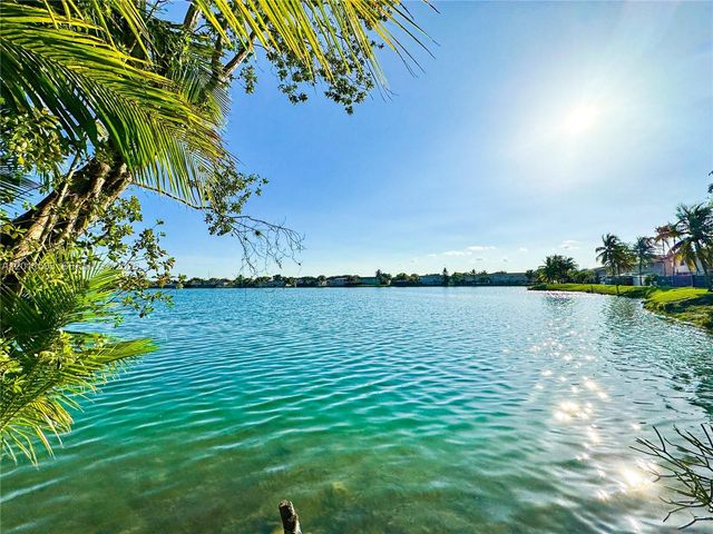 17272 SW 139th Ct, Miami, FL 33177