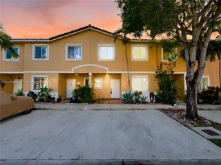 17272 SW 139th Ct, Miami, FL 33177