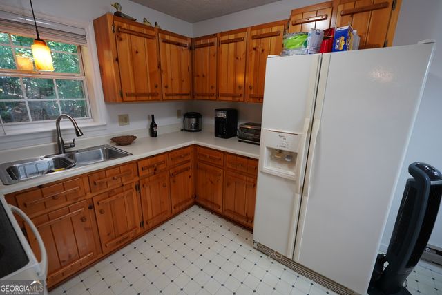 732 Honeysuckle Drive, Blairsville, GA 30512