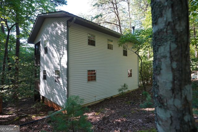 732 Honeysuckle Drive, Blairsville, GA 30512
