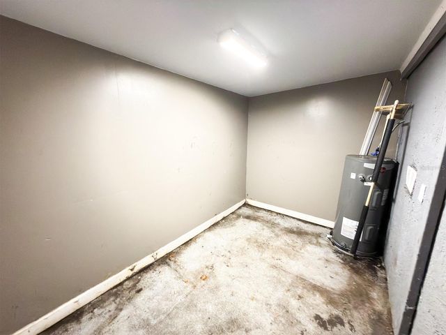 2882 SANFORD AVENUE, Sanford, FL 32773