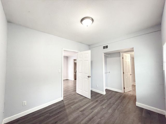 2882 SANFORD AVENUE, Sanford, FL 32773