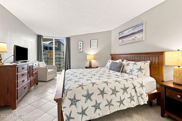 2000 New River Inlet Road 1410, N Topsail Beach, NC 28460