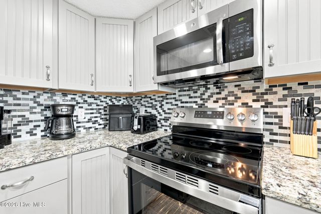 2000 New River Inlet Road 1410, N Topsail Beach, NC 28460