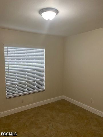 1626 NE 35th TER, Cape Coral, FL 33909