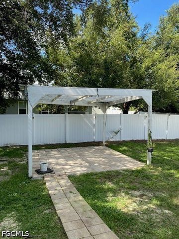 1626 NE 35th TER, Cape Coral, FL 33909