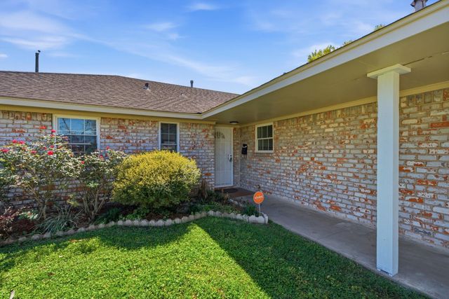 4908 Holly Park Drive, Pasadena, TX 77505