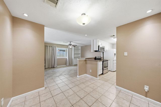 4908 Holly Park Drive, Pasadena, TX 77505