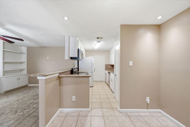 4908 Holly Park Drive, Pasadena, TX 77505