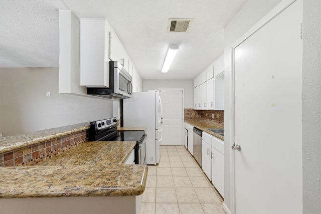 4908 Holly Park Drive, Pasadena, TX 77505