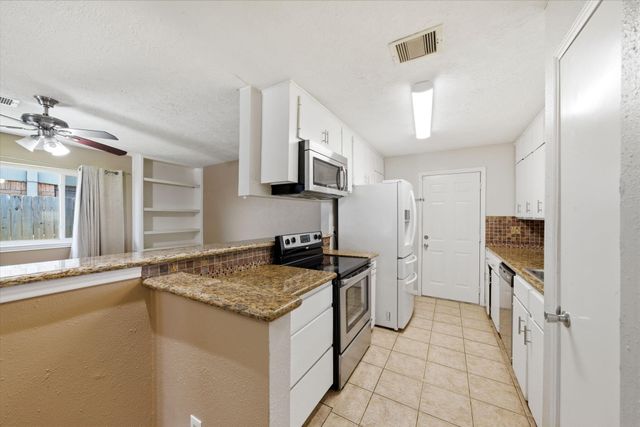 4908 Holly Park Drive, Pasadena, TX 77505