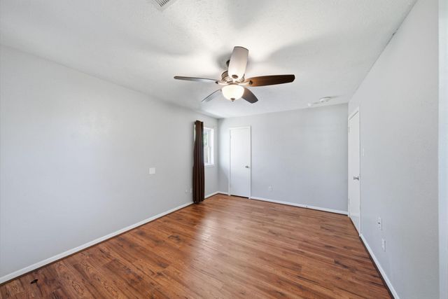 4908 Holly Park Drive, Pasadena, TX 77505