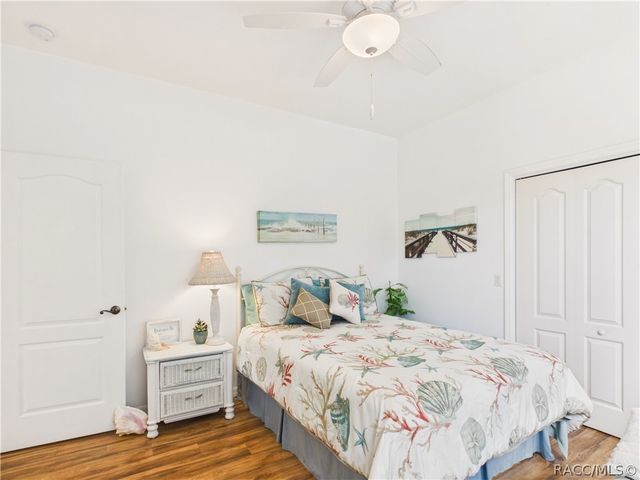 2 Speceberry Court S, Homosassa, FL 34446