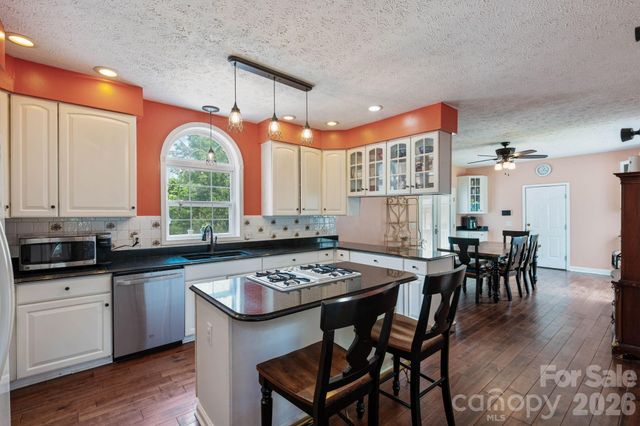 295 Wilderness Ridge, Rutherfordton, NC 28139