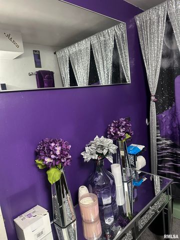 2819 W MARQUETTE Street, Peoria, IL 61605