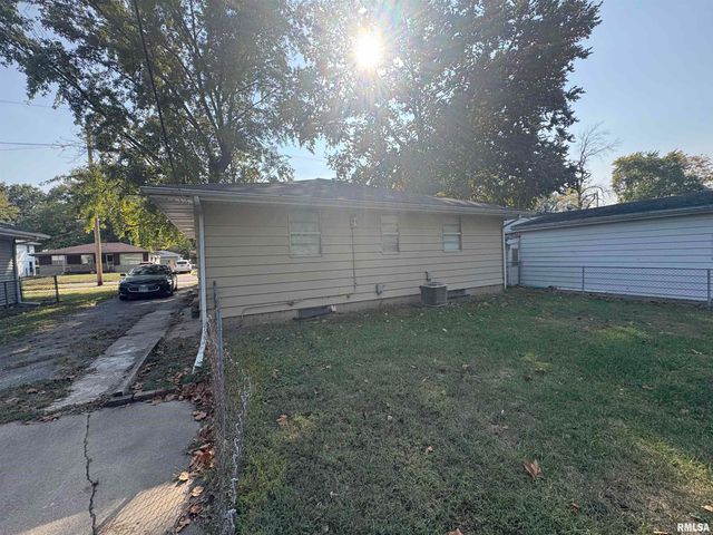 2819 W MARQUETTE Street, Peoria, IL 61605