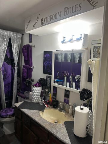 2819 W MARQUETTE Street, Peoria, IL 61605