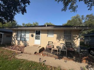 2819 W MARQUETTE Street, Peoria, IL 61605