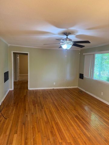 2725 Carroll Avenue, SE, Cleveland, TN 37323