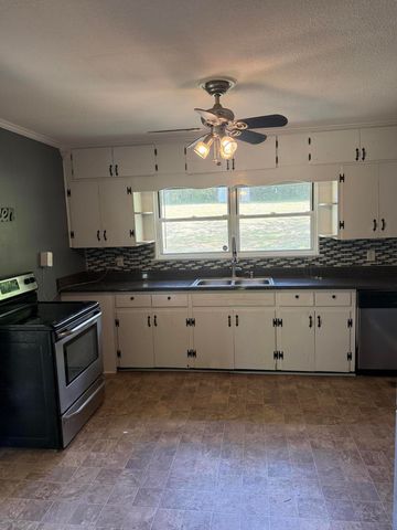 2725 Carroll Avenue, SE, Cleveland, TN 37323