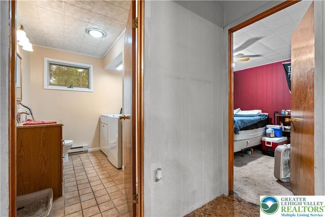 1350 Spring Drive, Lehigh Twp, PA 18088